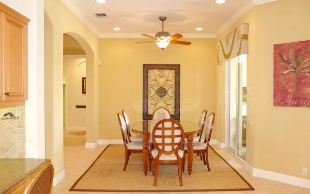 Waterfront Home With Pool, spa and Boating Access