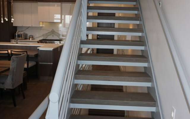 New 3br/4ba Stunning  In Canyons Village 3 Bedroom Condo by RedAwning