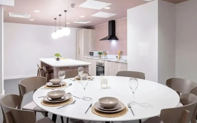 Student Luxury Studio Aldgate Residence