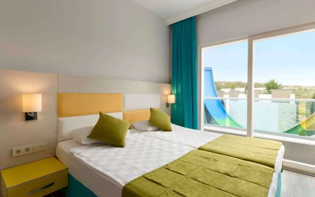 Ramada Resort by Wyndham Side
