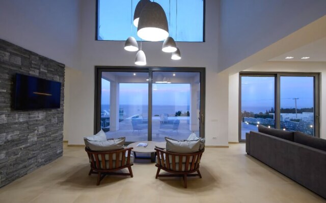 Thea Sunrise Luxury Villa