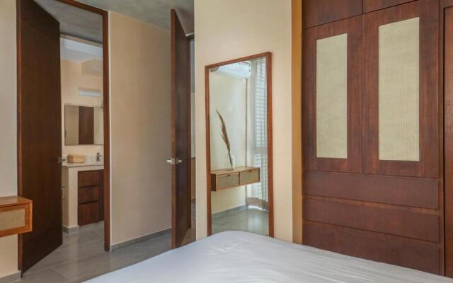 2 BedBath PRIVATE Rooftop & Pool for 6