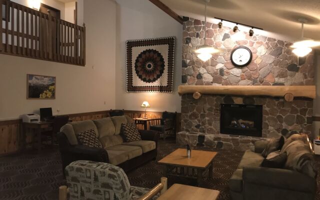 Boarders Inn & Suites by Cobblestone Hotels - Wautoma