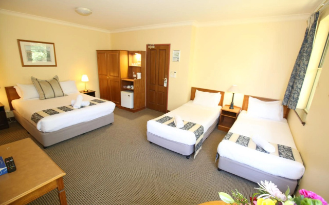 La Maison Boutique – Guest Rooms – Sydney