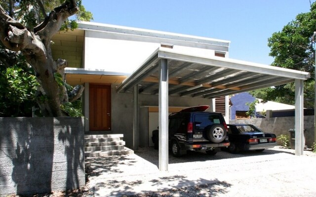 Dreamtime Beachfront Home