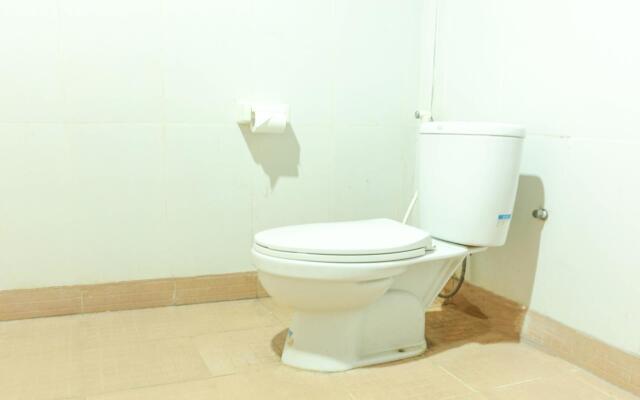 OYO 1732 Edotel Praya Syariah