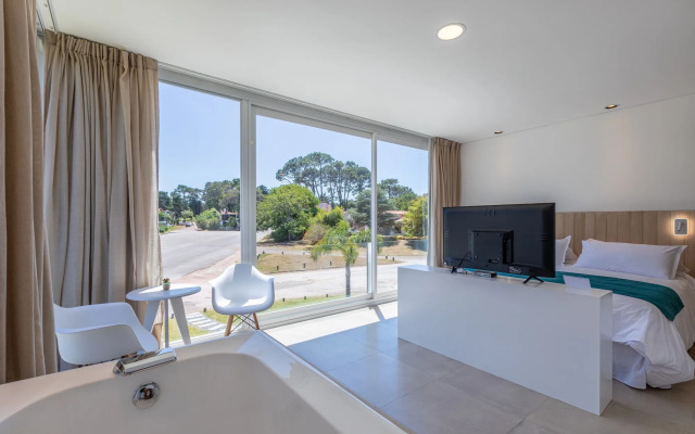 Live Hotel Boutique - Adults Only