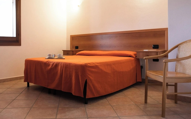 Idyllic Residence Cala Viola 2 Bedroom Sleeps Num1381
