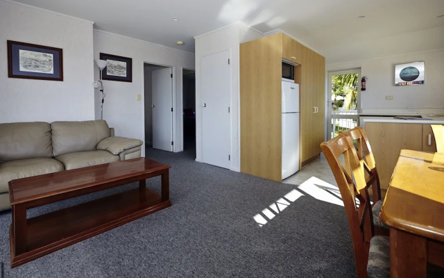 Paihia Apartments