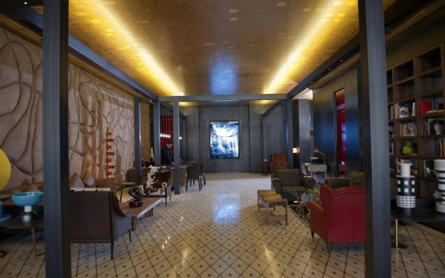 Saifi Suites Hotel