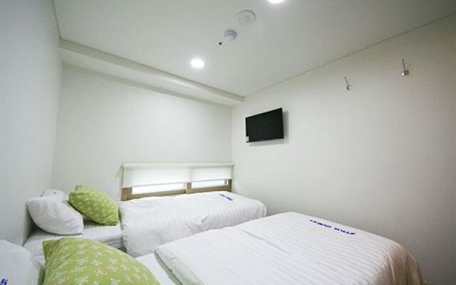 Star Guest House