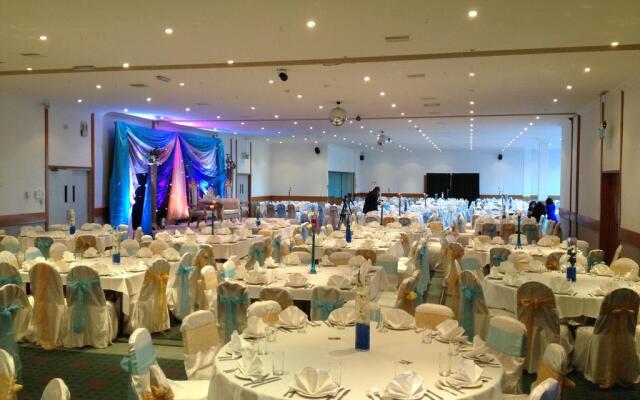 Muthu Glasgow River Hotel