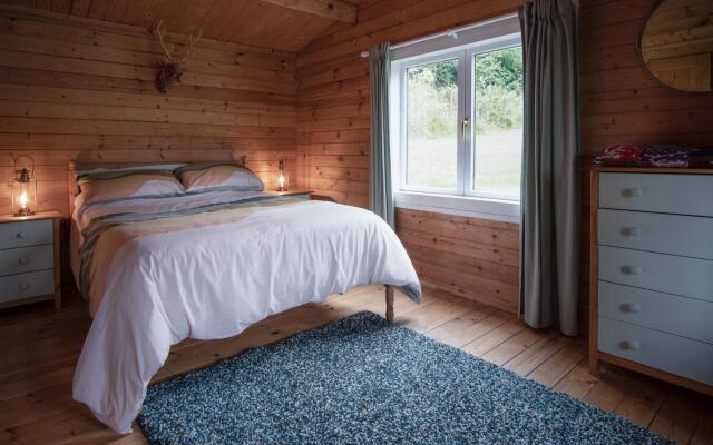 The Lodge At Sheepswalk Farm - 2 Bedroom Lodge - Stepaside