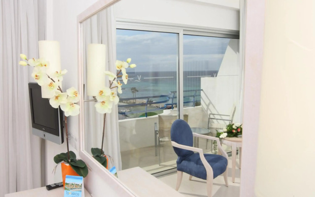 Vrissiana Boutique Beach Hotel