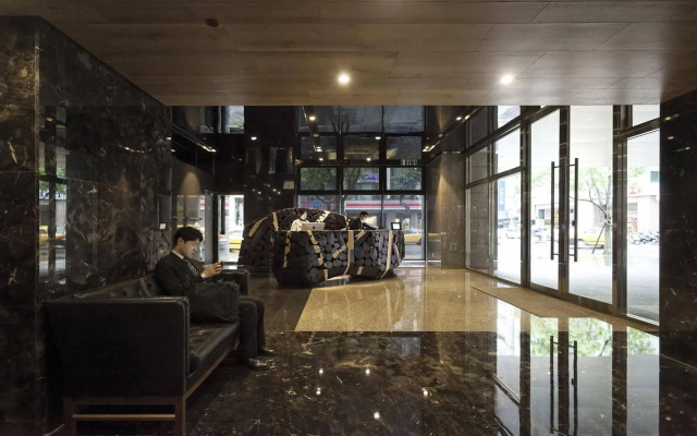 Gloria Residence