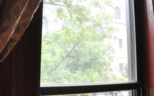Lita's New York Apartments