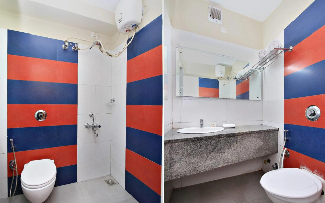 OYO 10950 Hotel Hills Palace