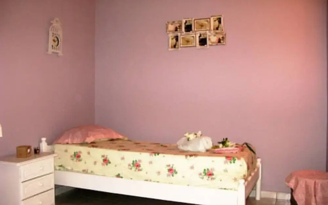 Kalamata s Handmade Apartment