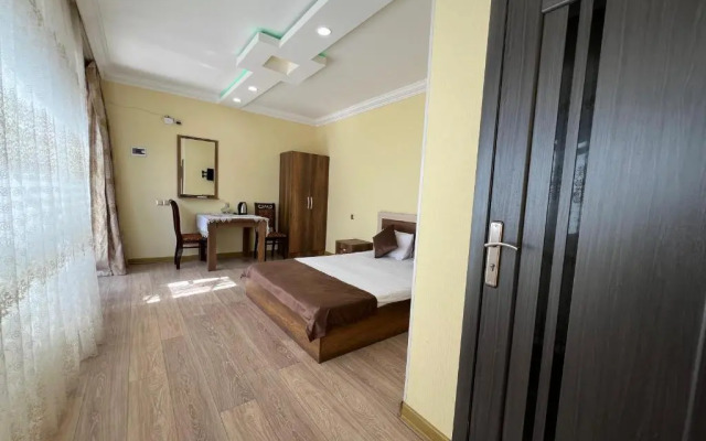 Rahat Hostel