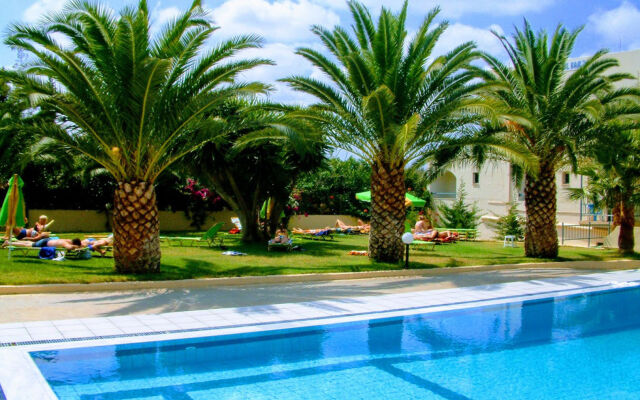 Theoni Apartments