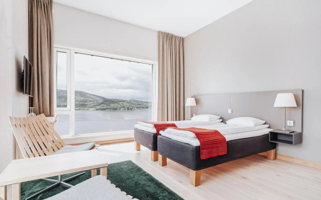 Wood Hotel by Frich's