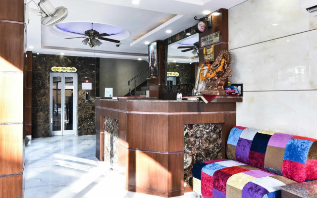 Capital O 48270 Hotel Mehar Castle