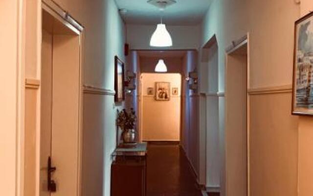 Aktaion Hotel