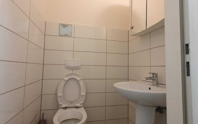 Group Stay 3 Apts Near Enkplatz