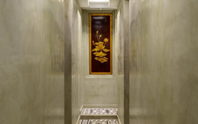 The Secret Corner Unique Residence
