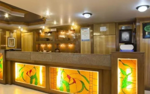 Hotel Grand Habib – Lobby – Srinagar