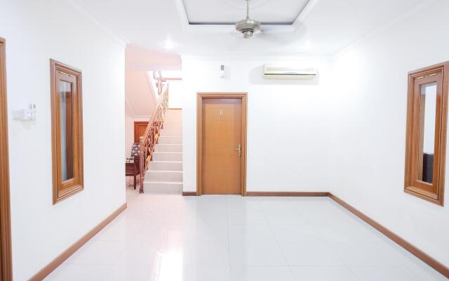 Wisma Delapan