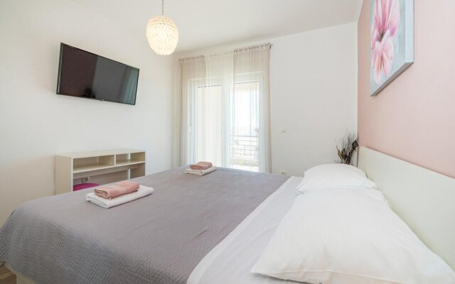 Stunning Home in Posedarje With 4 Bedrooms, Wifi and Outdoor Swimming Pool