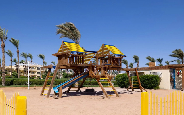 Amwaj Oyoun Resort & Casino