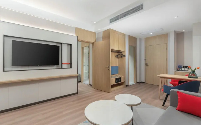 Holiday Inn Express Xi An Daxing by IHG