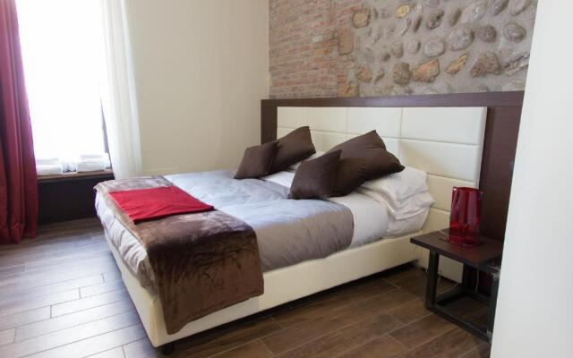 Arena Luxury Rooms