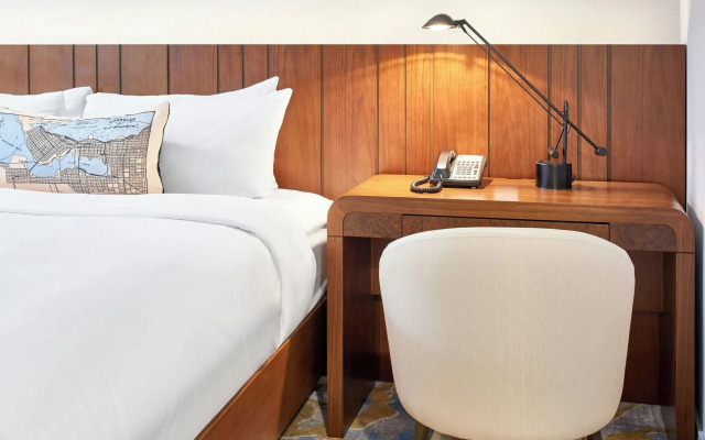 Metropolitan Hotel Vancouver