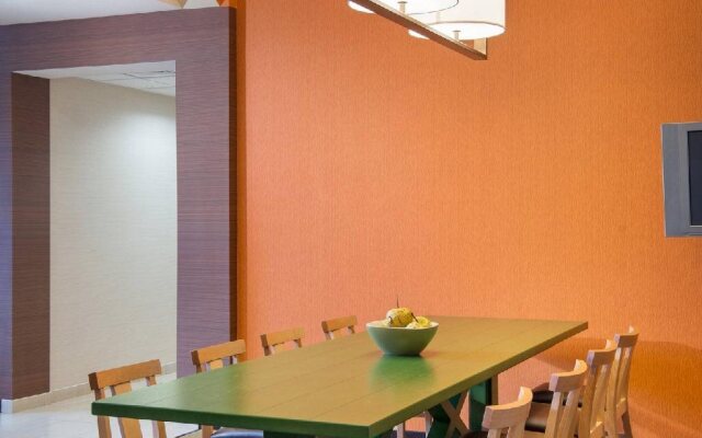 Fairfield Inn by Marriott Sacramento Cal Expo