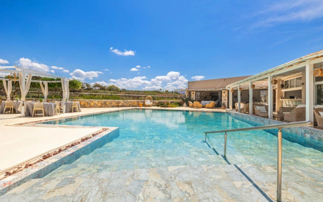 Paradise Island Villas