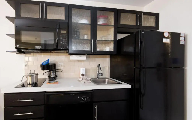 Candlewood Suites Greeley