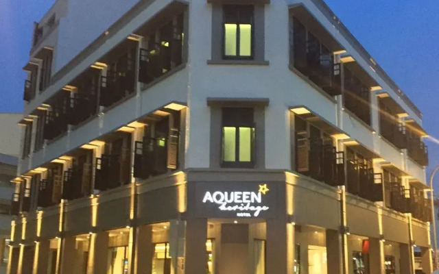 Astro Hotel