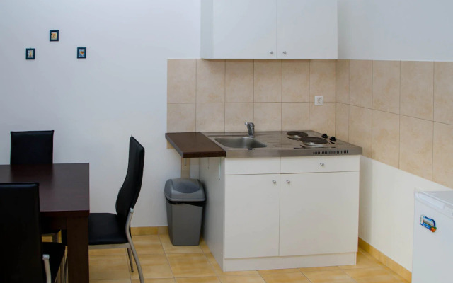 Apartments Leko