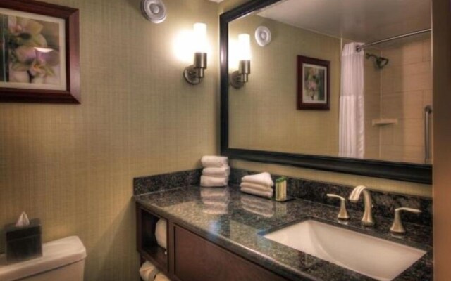 DoubleTree by Hilton Denver - Thornton