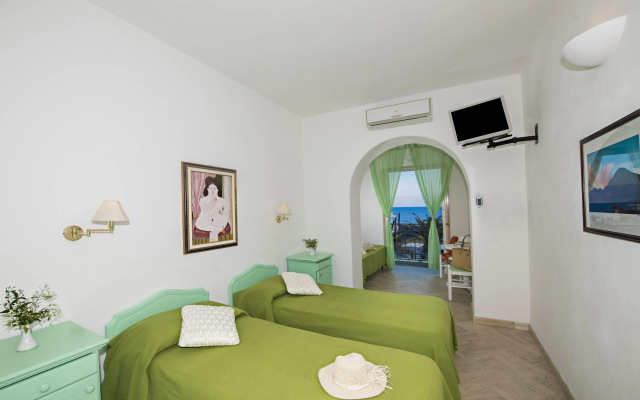 Hotel Ossidiana Stromboli Center