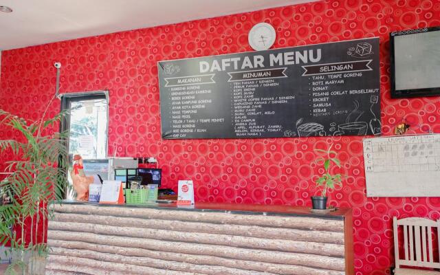 OYO 1415 Gelora Guest House