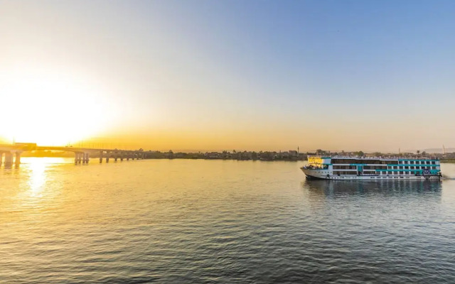 SUNRISE Semiramis I Cruise