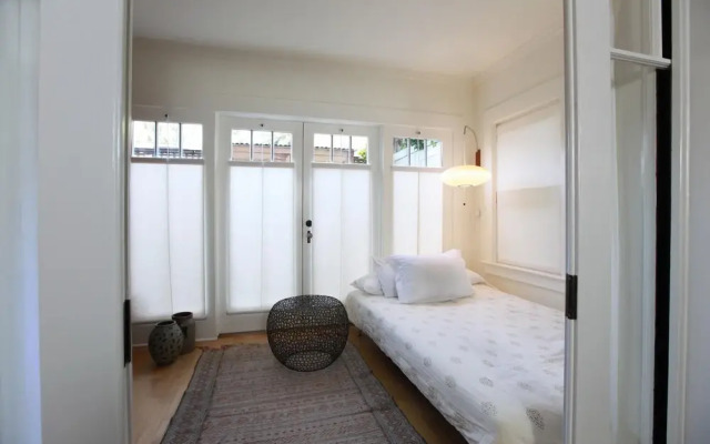 Wavecrest Walk Street by Onefinestay