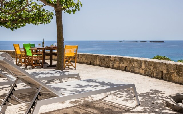 Alekos Beach Houses-Eternity