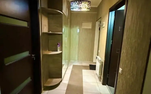 Qeroli apartment