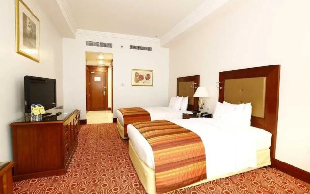 Holiday International Hotel By CMG