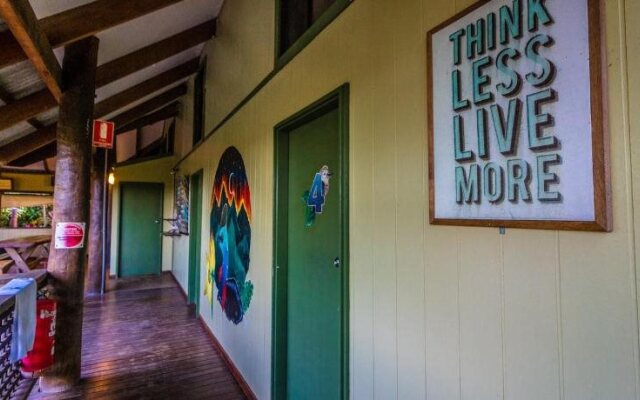 Jackaroo Treehouse Mission Beach - Hostel